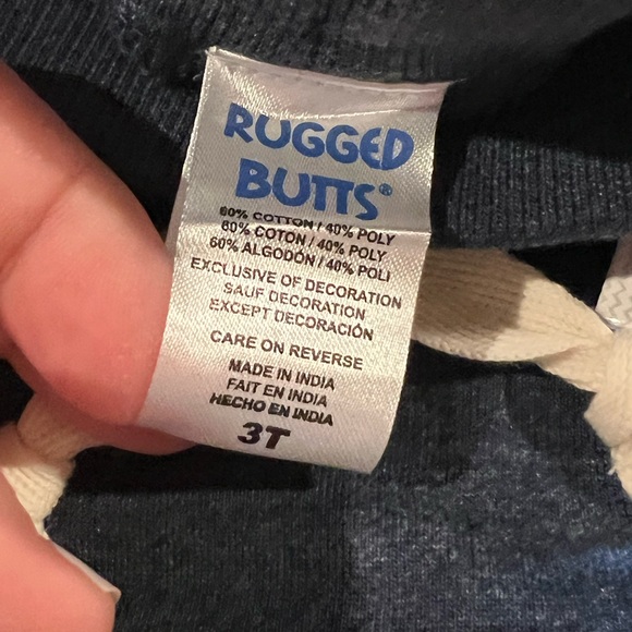 New- Rugged Butts shorts - Picture 3 of 3